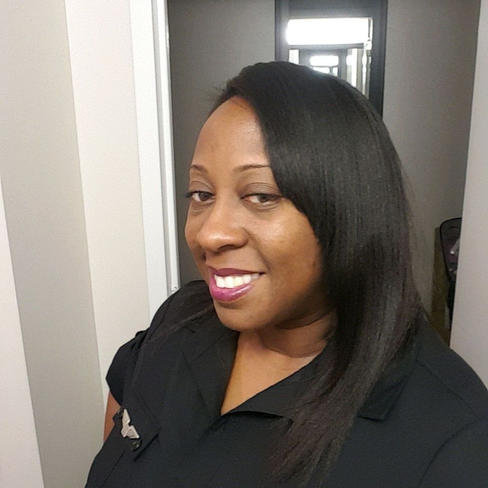 Meet your Posher, Christina